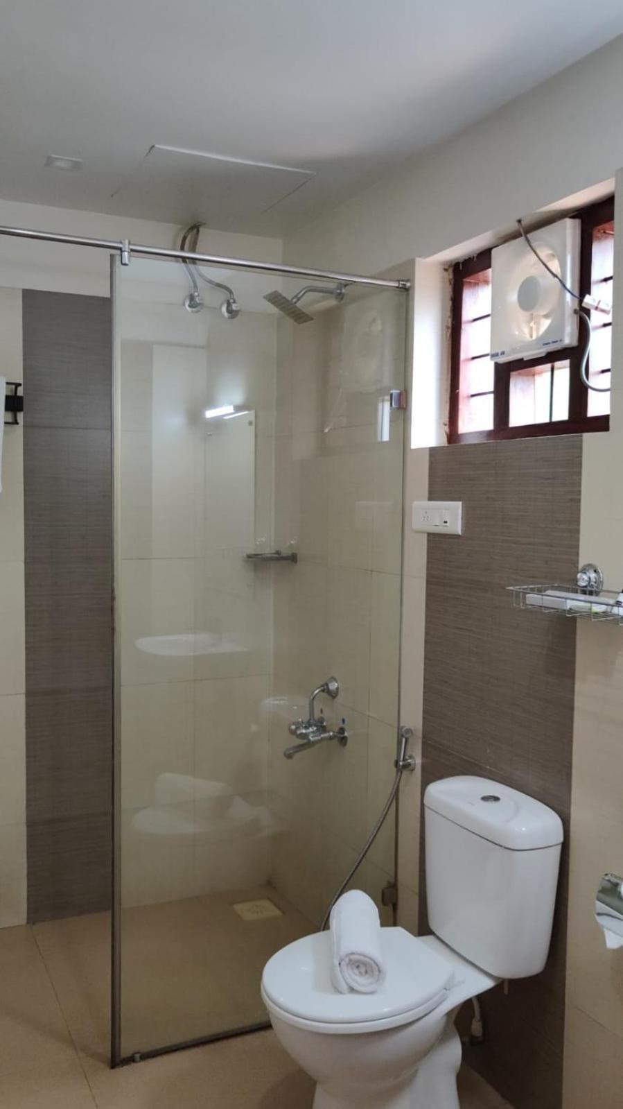 Aroma Ayur Heritage Mattanur Экстерьер фото