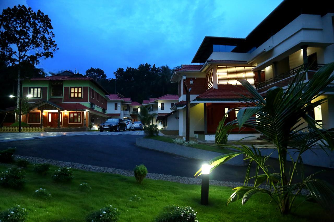 Aroma Ayur Heritage Mattanur Экстерьер фото